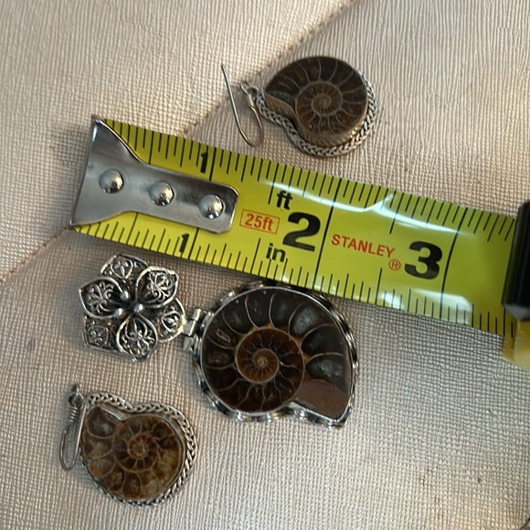Artisan Snail ammonite pendant, and earrings, sterling silver set. - Picture 4 of 4